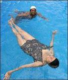 Cómo hacer ejercicios en la piscina