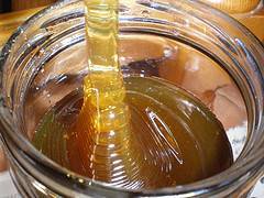 A mézes sebkezelés hatásai - HáziPatika